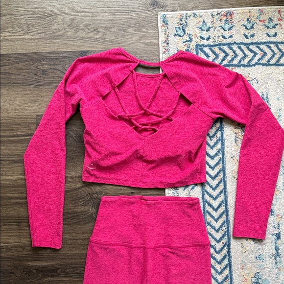 Beyond Yoga Set - Picture 2 of 4